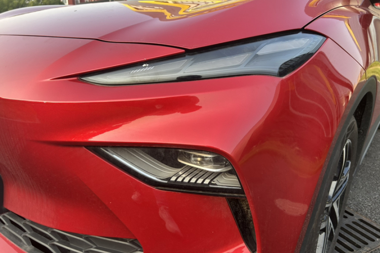 MG ES5 car image #11