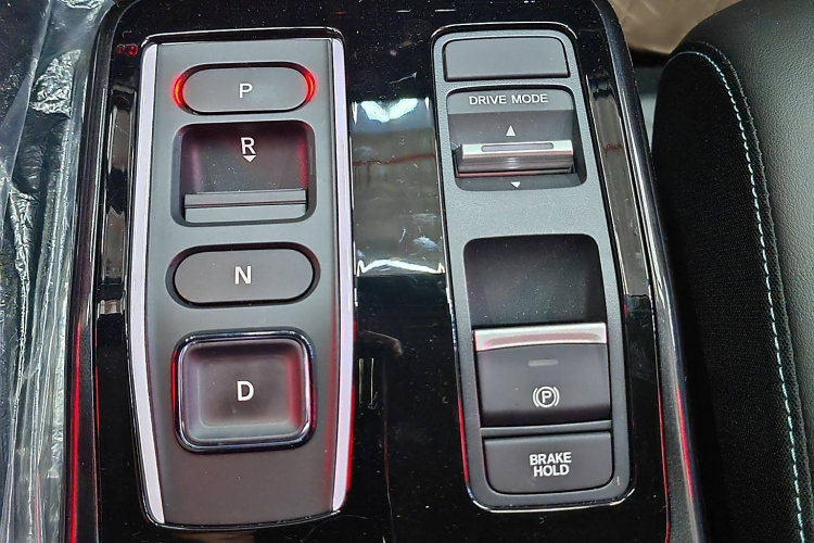 Honda e:NP2 2025 car image #11