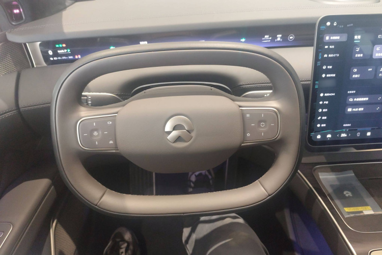 NIO ET9 2024 immagine di auto #11