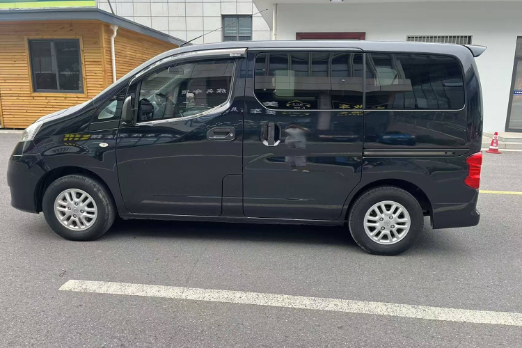 日产 日产NV200 2019 汽车图片 #11