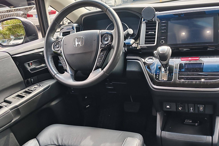 Honda Elysion 2021 car image #11