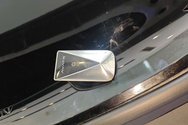 Avatr 07 2025 car image #11