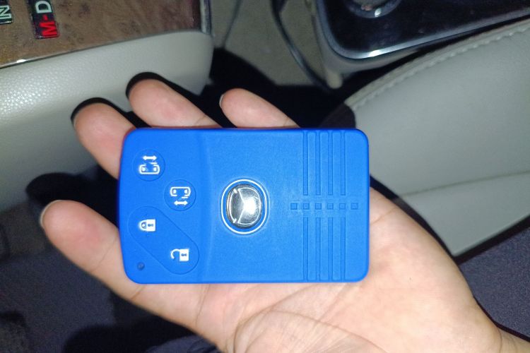 马自达 马自达8(进口) 2011 汽车图片 #11