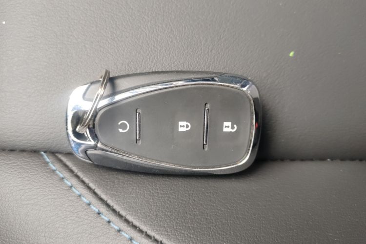 Chevrolet Charm 2024 car image #11