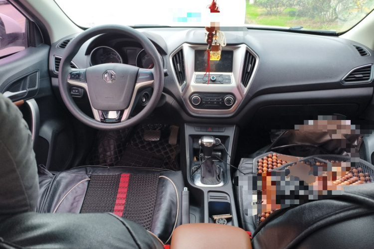 MG GT 2016 car image #11