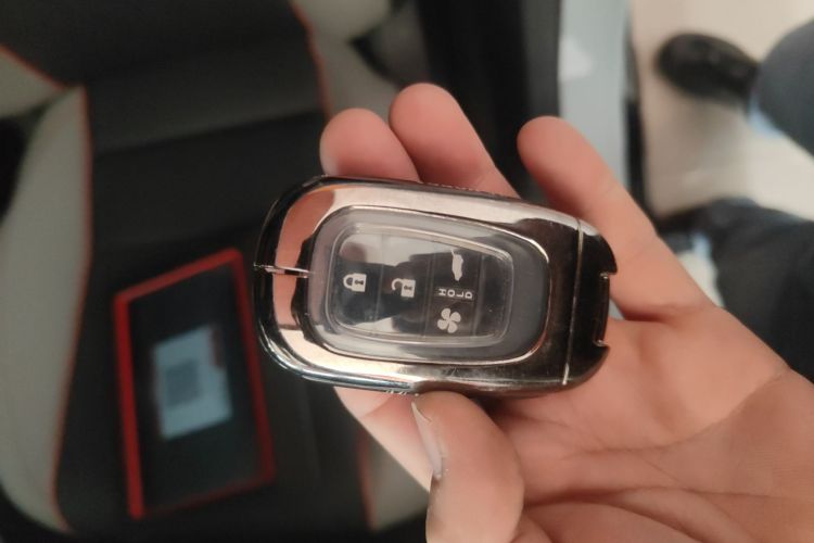 Honda e:NS2 2025 immagine di auto #11