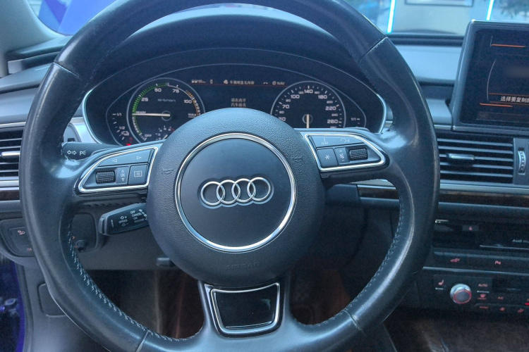 Audi A6L New Energy 2018 car image #11