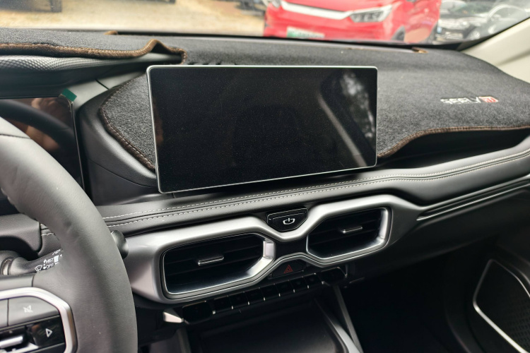 GEELY OkavangoR7 2020 صورة سيارة #11