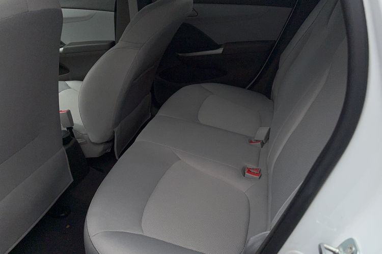 Chevrolet Lova 2016 immagine di auto #11