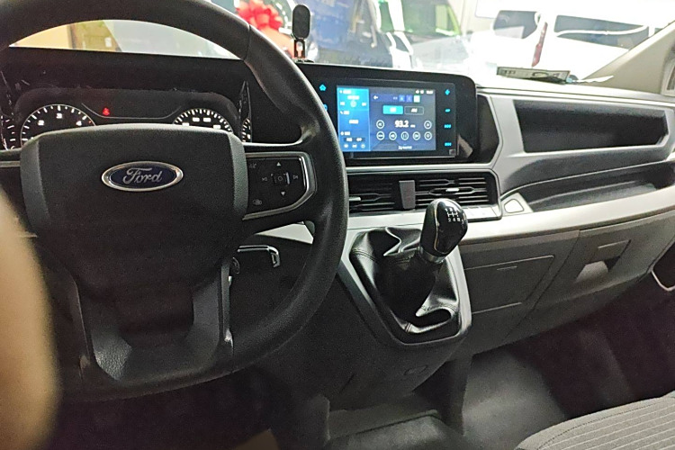 Ford Transit 2023 #11 Ford Transit 2023 car image #11