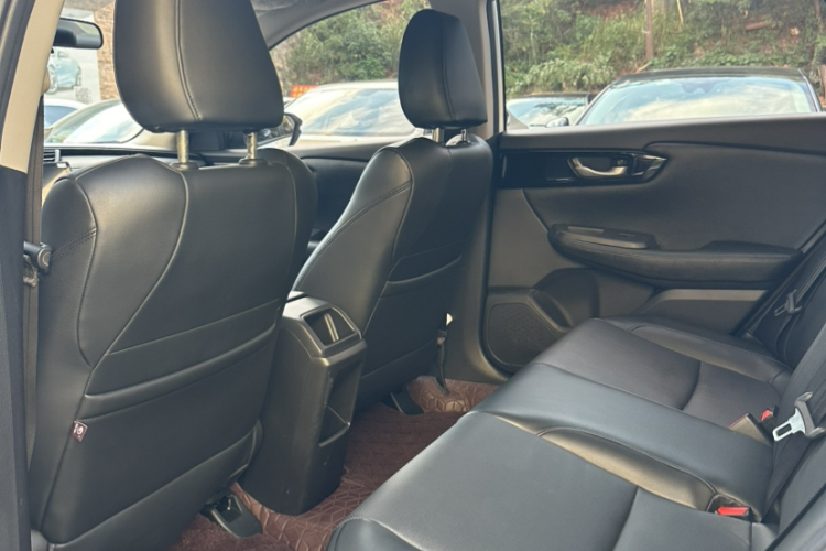 Honda Envix 2020 #11 Honda Envix 2020 car image #11