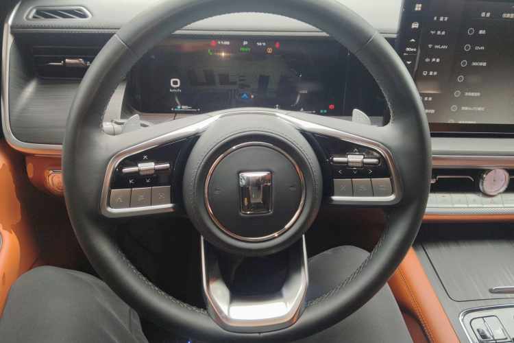 Tank 500 2022 صورة سيارة #11