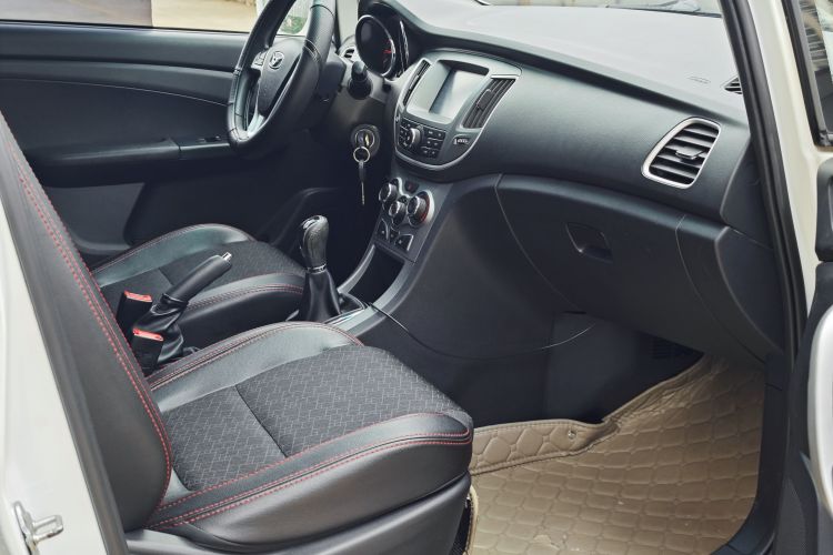 Kaiyi C3R 2017 изображение автомобиля #11