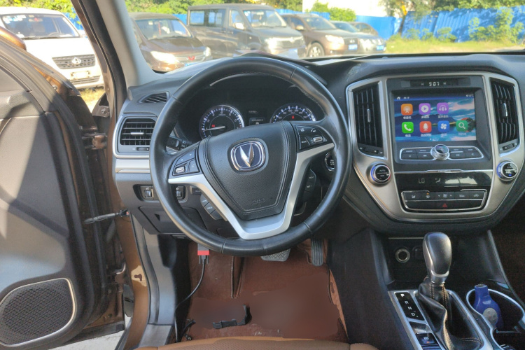 Changan CS95 2017 #11 Changan CS95 2017 car image #11