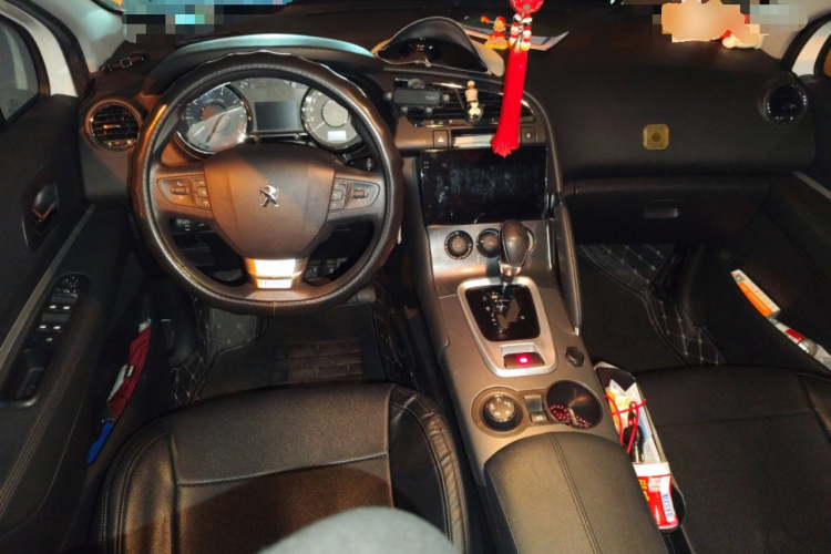 Peugeot 3008 2019 car image #11