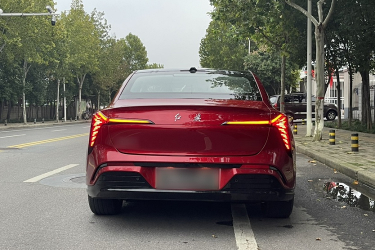 HongQi TianGong 05 2025 car image #11