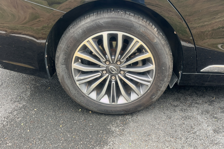 GAC Trumpchi GA8 2016 car image #11