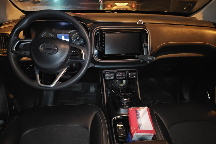 GAC Qizhi EV 2020 #11 GAC Qizhi EV 2020 car image #11