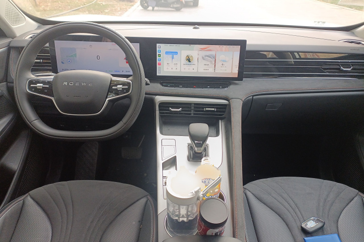 Roewe D5X DMH 2025 car image #11