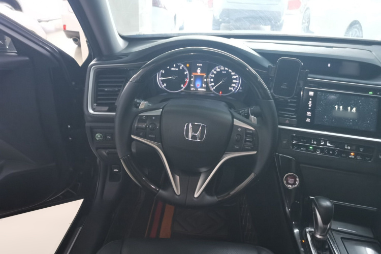 Honda Spirior 2017 #11 Honda Spirior 2017 car image #11