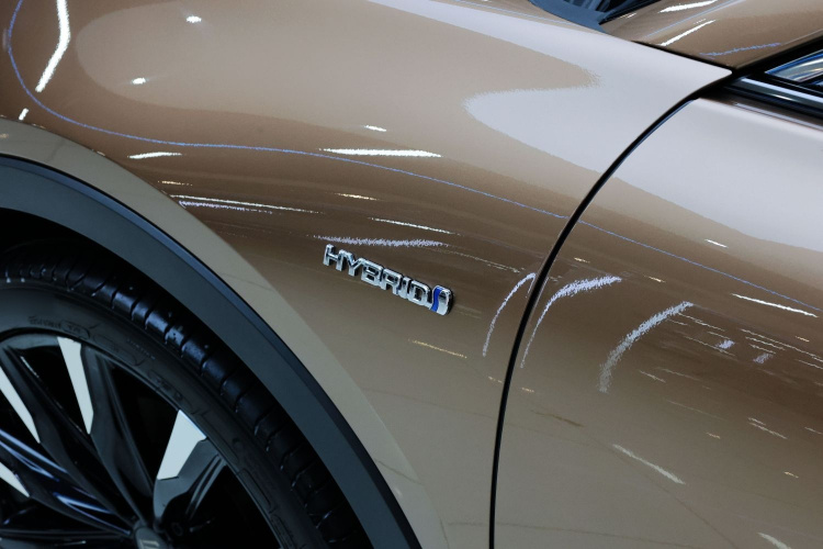 Toyota Crown 2023 immagine di auto #11