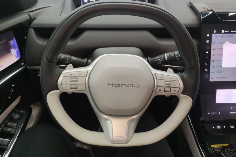 Honda S7 2025 car image #11