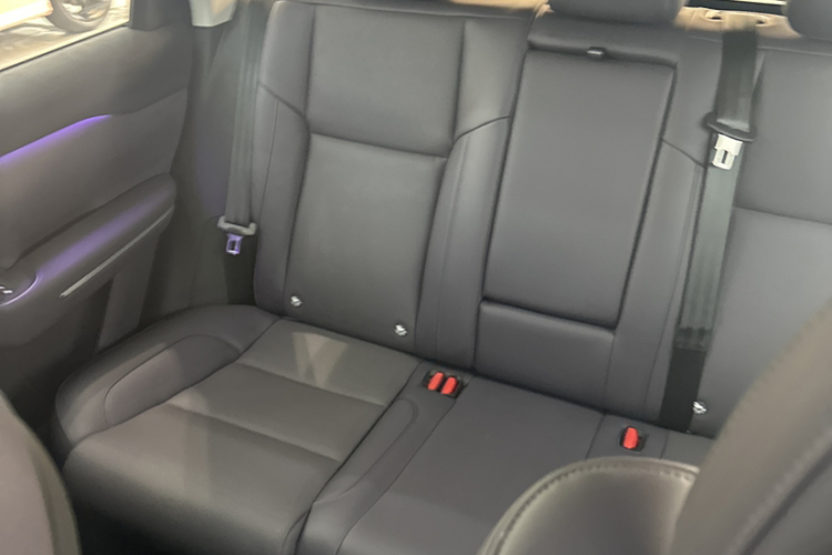 Volkswagen Viloran 2022 car image #11