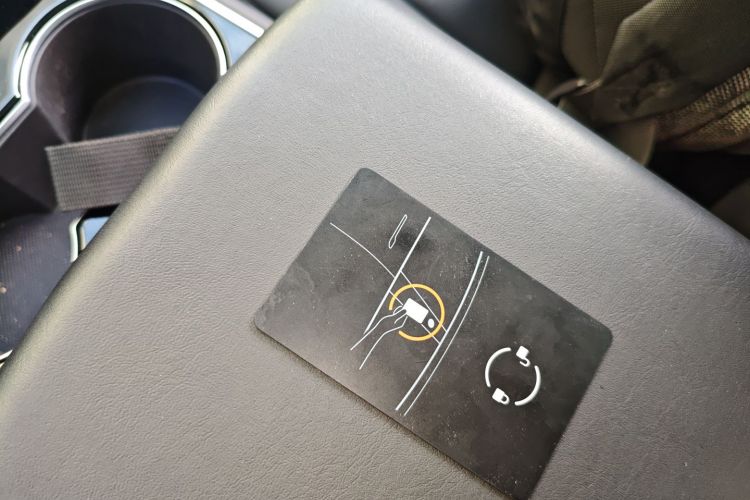 特斯拉 Model 3(进口) 2019 汽车图片 #11