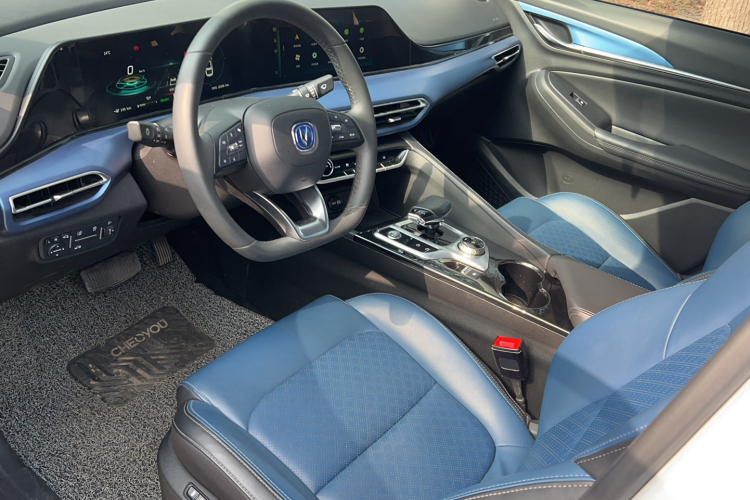 Changan Eado EV 2022 #11 Changan Eado EV 2022 image de voiture #11