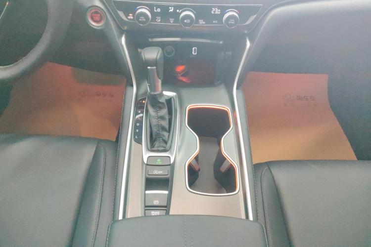 BYD F3R 2022 صورة سيارة #11