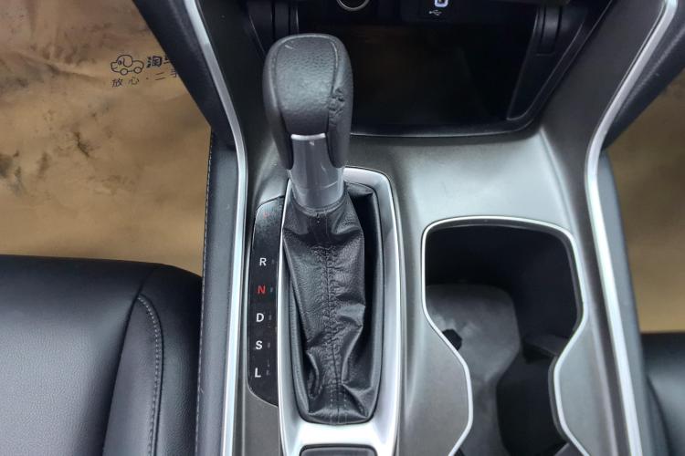 BYD F3R 2019 #11 BYD F3R 2019 car image #11