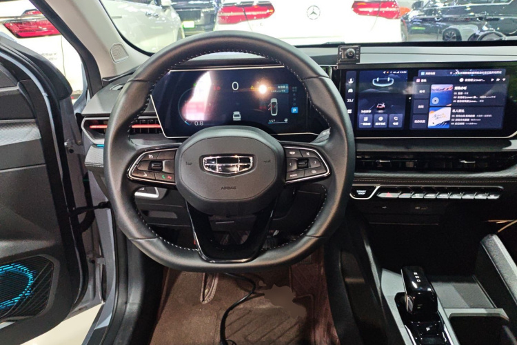 GEELY Binray 2025 car image #11