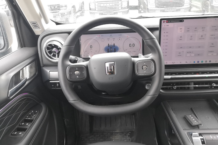 Tank 300 New Energy 2025 #11 Tank 300 New Energy 2025 immagine di auto #11