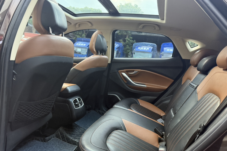 Soueast DX7 2016 #11 Soueast DX7 2016 car image #11