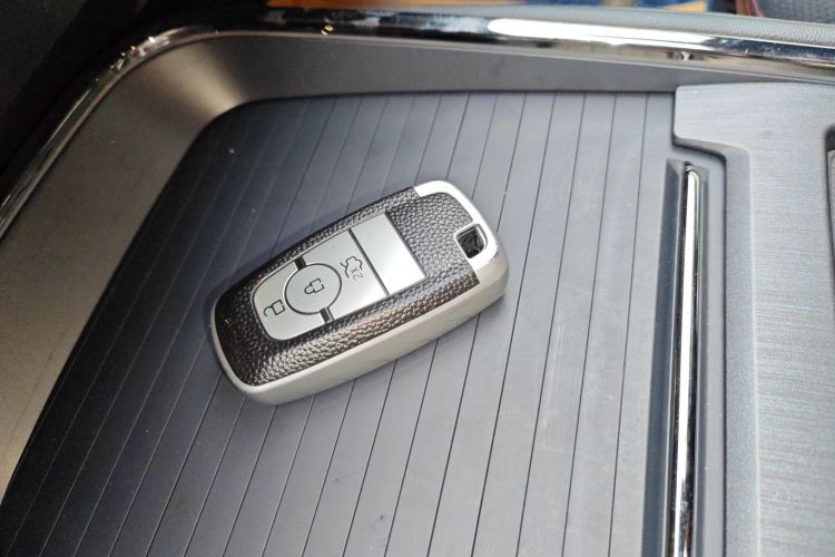 Ford Evos 2023 car image #11