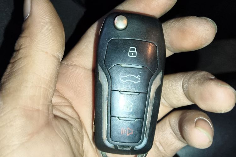 Ford Edge (Imported) 2014 #11 Ford Edge (Imported) 2014 immagine di auto #11