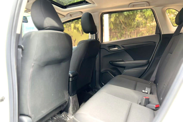 Honda Fit (Imported) 2020 #11 Honda Fit (Imported) 2020 immagine di auto #11