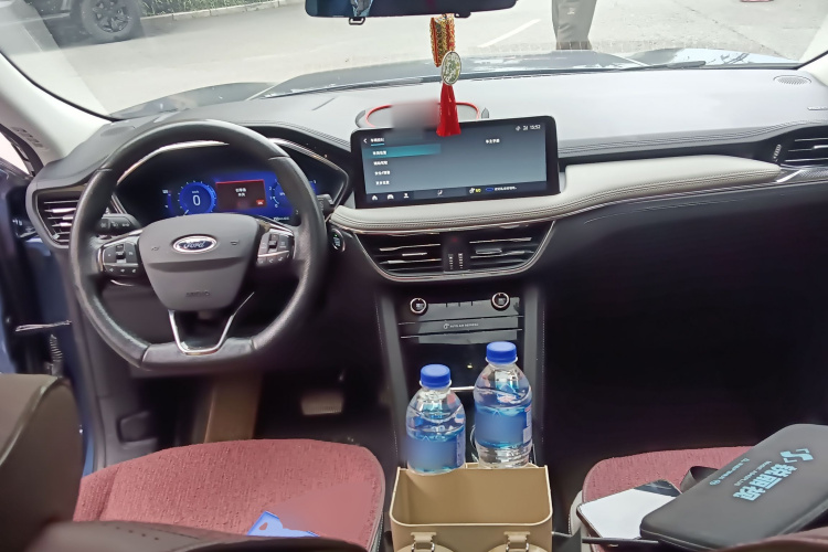 Ford Escape (Imported) 2020 #11 Ford Escape (Imported) 2020 car image #11