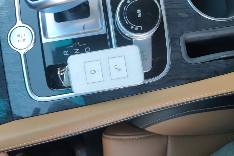 BYD Qin New Energy 2018 car image #11