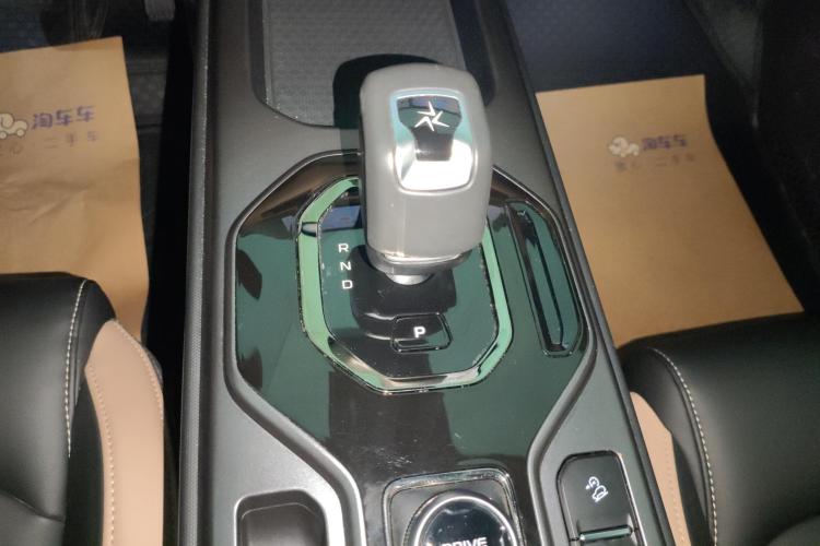 GEELY ICON 2023 car image #11