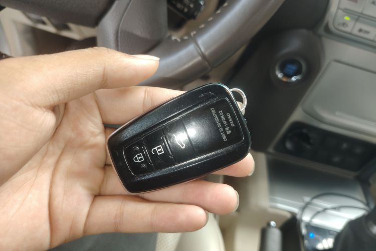 丰田 普拉多 2018 汽车图片 #11