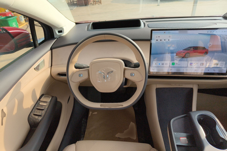 HongQi TianGong 05 2025 car image #11