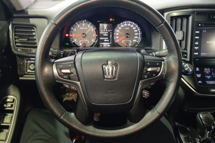 丰田 皇冠 2019 汽车图片 #11