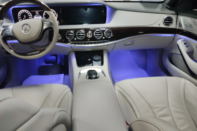 Mercedes-Benz Maybach S Class 2015 car image #11