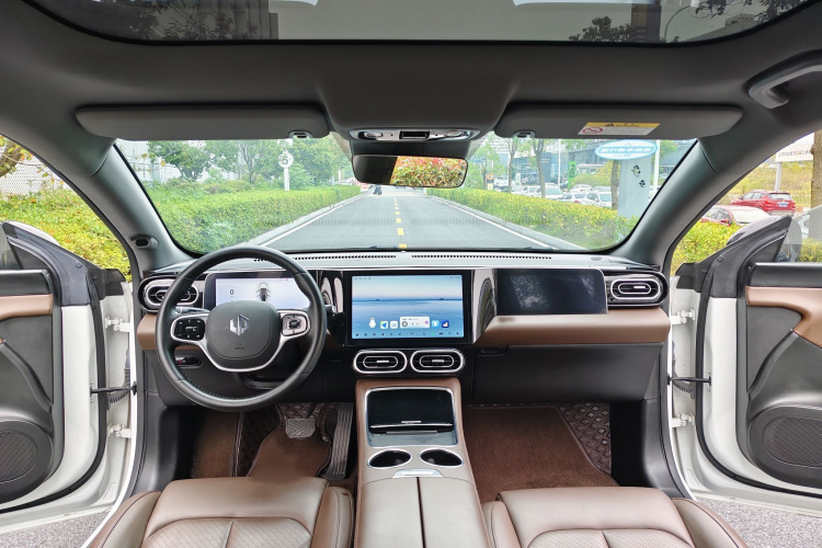 零跑汽车 零跑C01 2023 汽车图片 #11