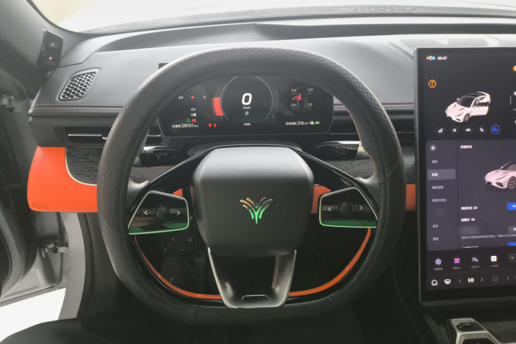 哪吒汽车 哪吒GT 2023 汽车图片 #11