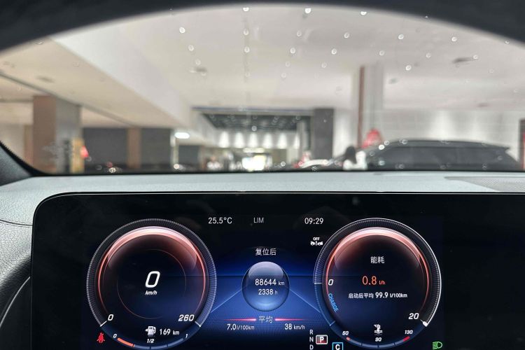 Mercedes-Benz GLB Class 2022 #11 Mercedes-Benz GLB Class 2022 car image #11