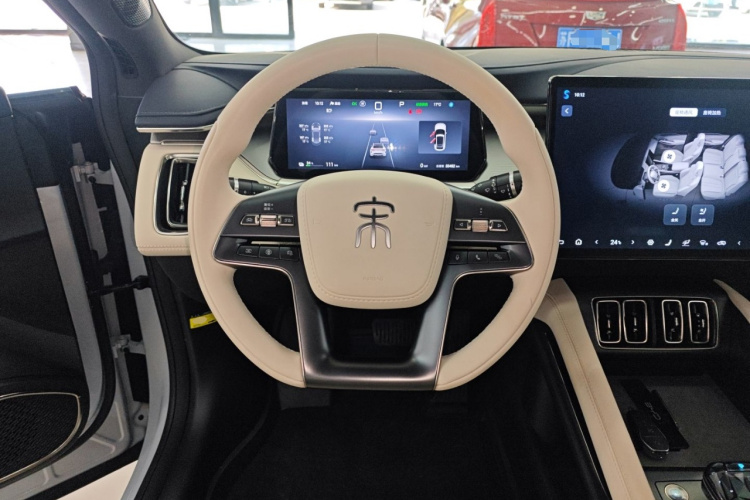 BYD SongL EV 2024 car image #11