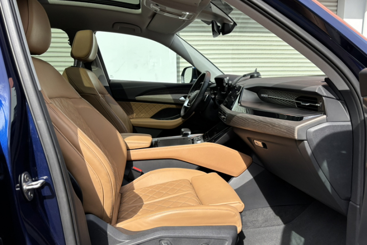 Audi Q6 2024 изображение автомобиля #11