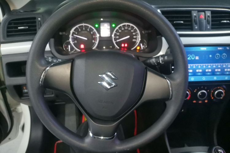 铃木 启悦 2017 汽车图片 #11